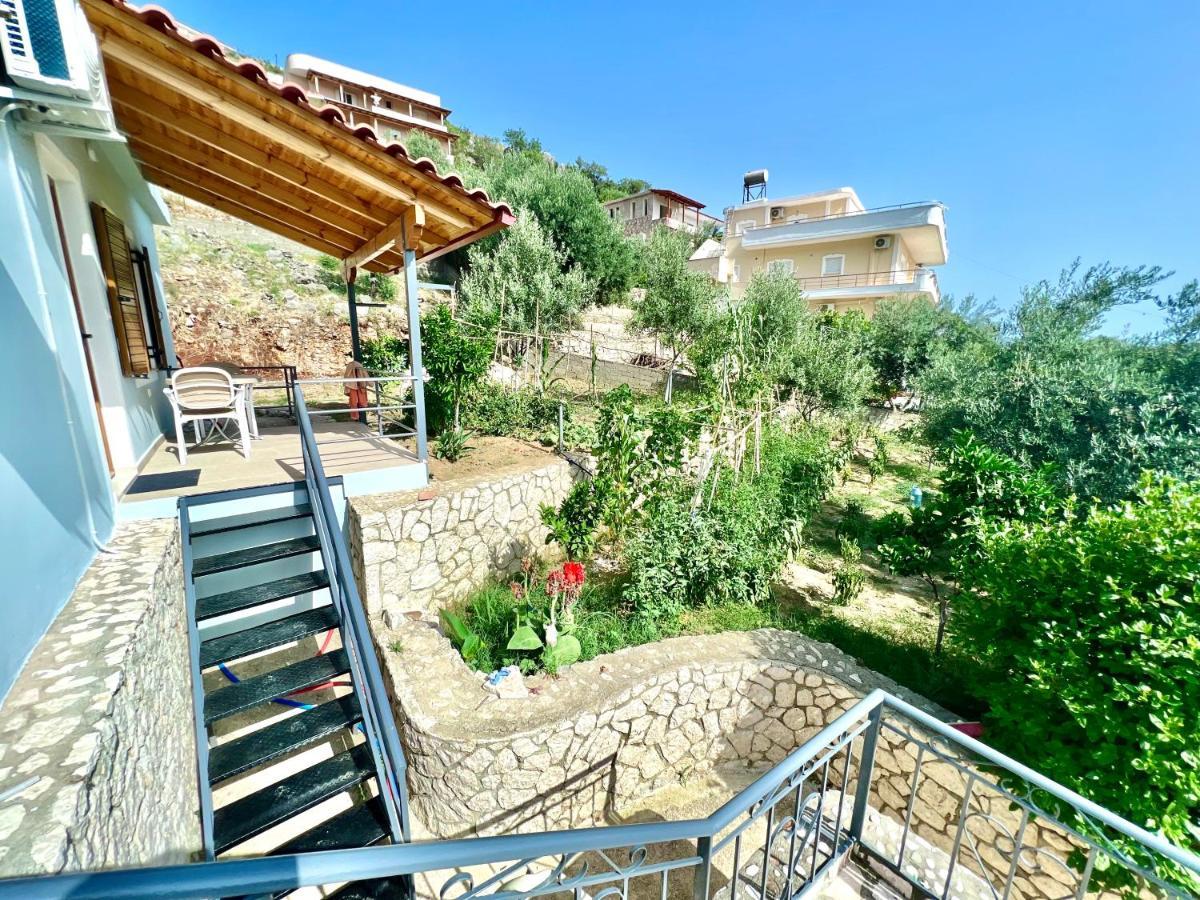 Coral Guesthouse Saranda Extérieur photo