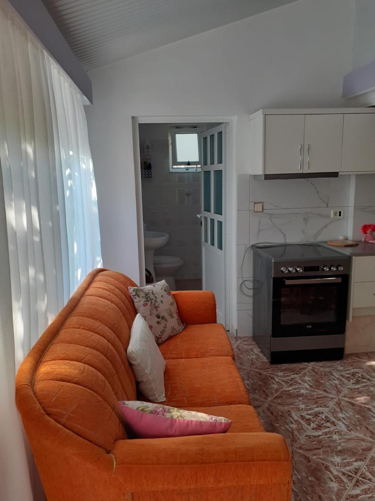 Coral Guesthouse Saranda Extérieur photo