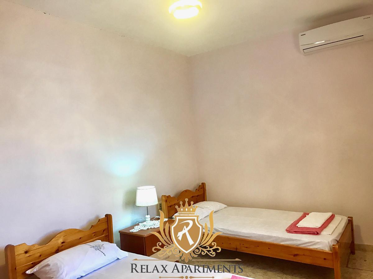 Coral Guesthouse Saranda Extérieur photo